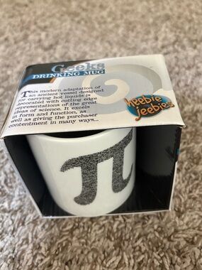Geeks Drinking Mug - pi version